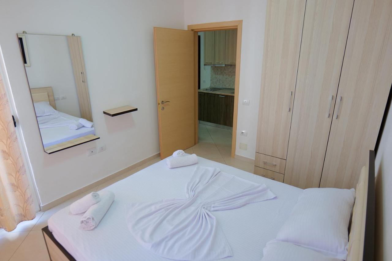 Almare Apartments Vlorë Eksteriør billede