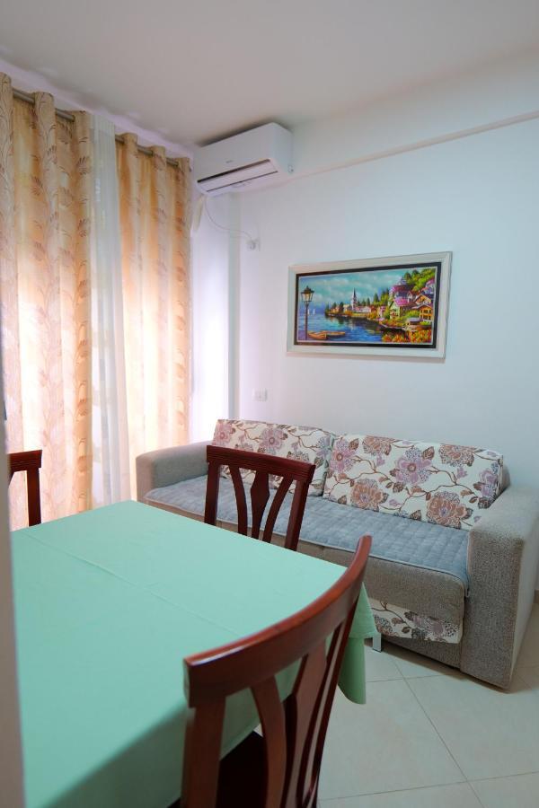 Almare Apartments Vlorë Eksteriør billede