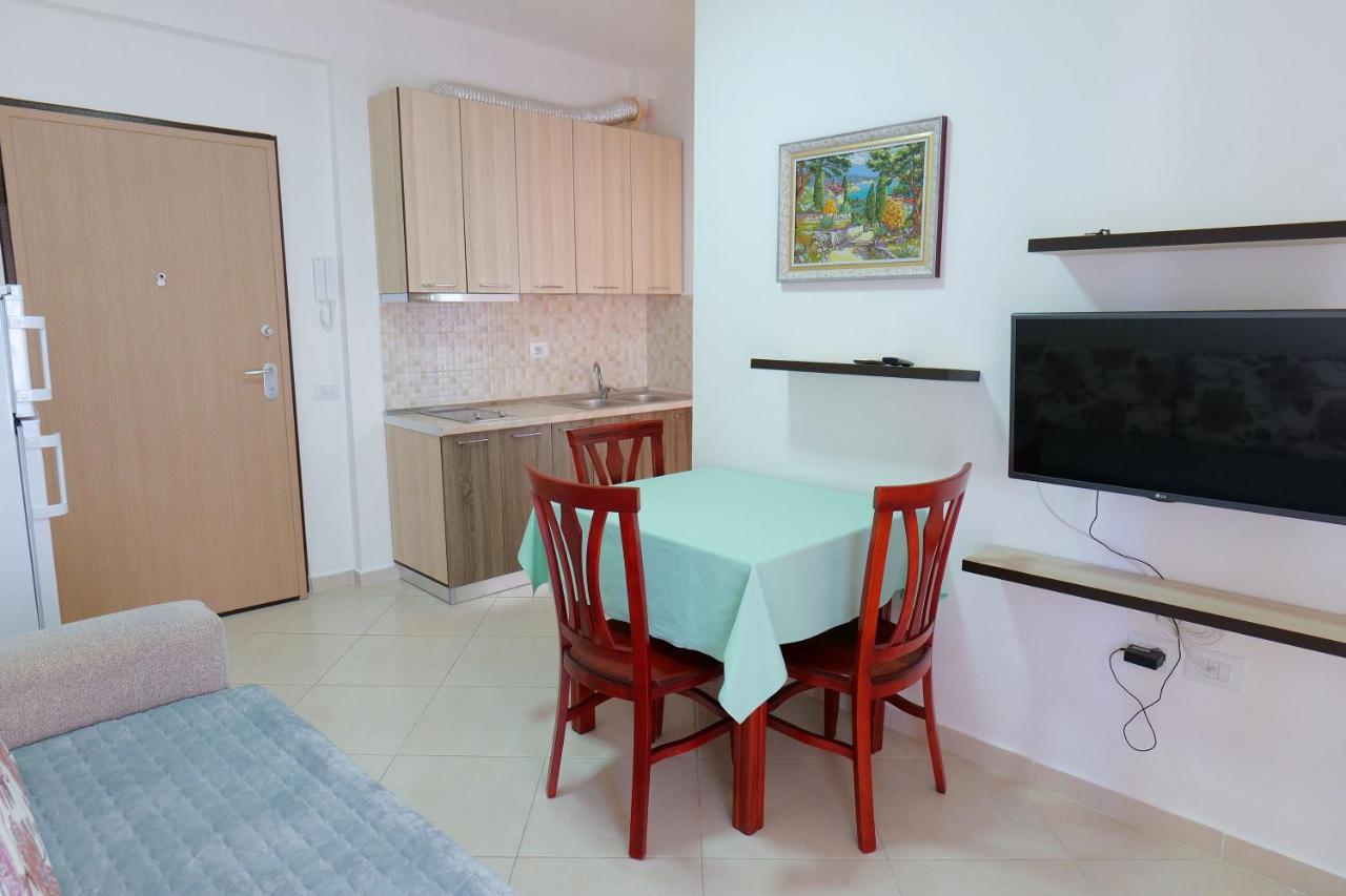 Almare Apartments Vlorë Eksteriør billede